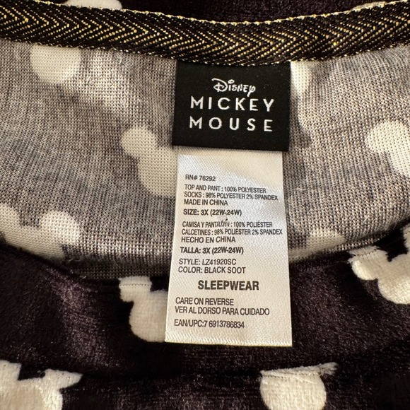 Disney Women's 3XL Mickey Mouse Pajama Set Black Soft Sleepwear Loungewear EUC - Picture 4 of 6